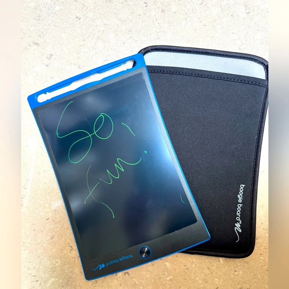 Boogie Board in Blue w/ Case: writes using fingernail & erases w touch of button